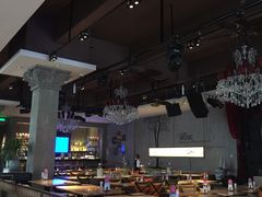 -蝴蝶汇音乐酒馆(罗湖店)