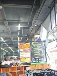 -零重力蹦床空间·滑梯·海洋球·团建(奥特莱斯店)