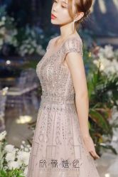 -欣薇婚纱(新源乐汇城店)
