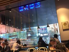 -巴黎贝甜(大宁国际商业广场店)
