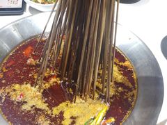 -牛华八婆麻辣烫(龙湖U城店)