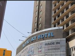 -彩虹云霄拜约克摩天塔