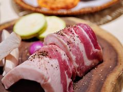 -蚂蚁洞·烤肉大营地(上海静安大悦城店)
