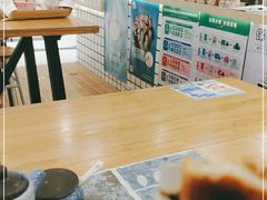大堂-南门金峰辣子鸡·玩串串(昌发展万科广场店)