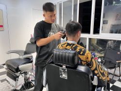 -C93 barber shop男士理发馆