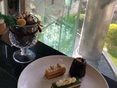 -圣丰索菲特·2 On 988 Café 自助餐厅
