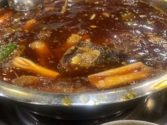 -肖肖酸萝卜鱼火锅(总店)