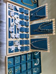 -AI艾耳·专业手工耳洞·穿孔美学馆