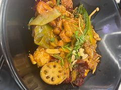 -醉人椒麻辣香锅(王府井喜悦店)