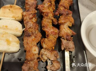 坐标： 张江紫薇路沿街，地方很好找 服务：