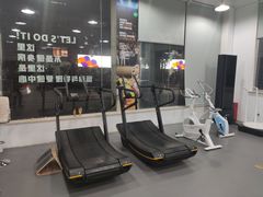 -APT运动康复中心(徐汇万科店)