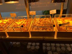 -浦东绿地铂骊酒店-POYA西餐厅(绿地东海岸国际广场店)