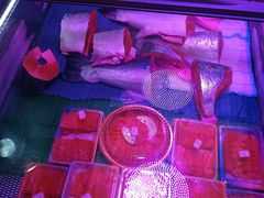 -上海龙吴水胜海发市场