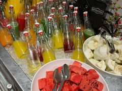 -华邑酒店·鲜艳全日自助餐厅