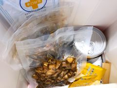 -鑫记婆婆兔·成都特产·兔头手撕兔(太古里店)