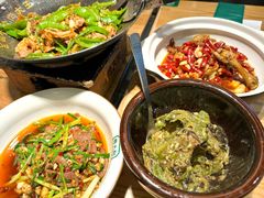 -费大厨辣椒炒肉(万家丽一店)