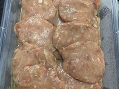 新鲜牛肉饼-山珍鲜牛肉火锅本地老字号(汕中老店)