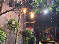 -琥珀老六龙虾(四里河店)
