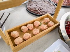 -茅草房·河畔园林火锅