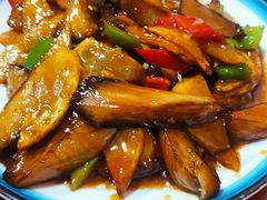 -六禾熏酱小酒馆·东北菜(海甸岛店)