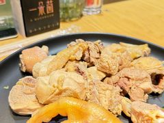 -一朵菌·野生菌探索家火锅(南亚店)
