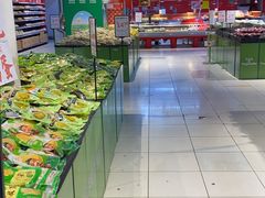 -家乐福(四元桥购物中心店)