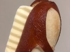 现熬蓝莓芝士碱水棒-PAOPAO Bakery&Café(港汇店)