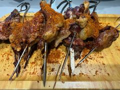 -乡村馕坑肉·烧烤·新疆菜·本地人更爱吃(阿勒泰首店)