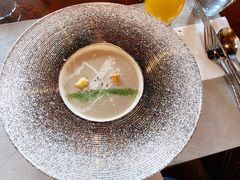 黑松露蘑菇汤-YUE·6·西式融合餐厅(外滩六号店)