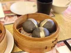 竹炭黄金流沙包-添好运点心专门店(百老汇店)