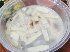 鱼片粥-官塘鱻鱻鱼生