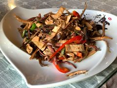-小厨子私房菜·云南美食店