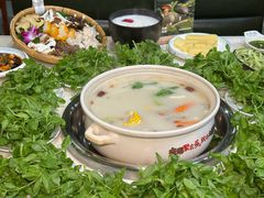 -土连锅·现熬养生汤锅(梁家巷店)