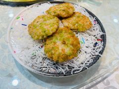芹香鲜虾饼-迟慢厨房·土菜(后宰门店)