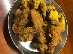 -BHC炸鸡(明洞总店)