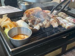 -城山辣炒黑猪肉