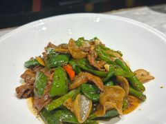 辣椒炒肉-北平盛世·新京菜·北京烤鸭(劲松·双井店)