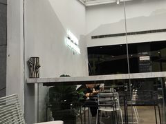 -UNI UNI(环亚凯瑟琳店)