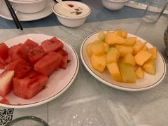 -马尔龙新疆饭店·清真(瑞景店)