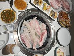 -江小主自助料理(织里吾悦广场店)