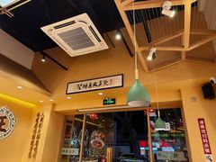 -华记煲仔华·煲仔饭(市桥易发店)