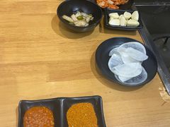 -肉甲韩国木炭烤肉(新壹街1店)