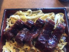 豪华鳗鱼饭-一道浪居酒屋