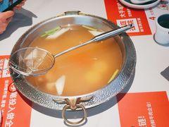 -左庭右院鲜牛肉火锅(金山万达店)