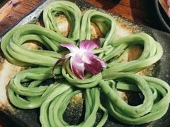-老牌坊云南鱼豆花火锅(爱建店)