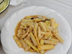 -天乐农家鱼头王(天目湖店)