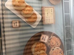 -SKROLL卡特司库·蛋糕定制·生吐司·司康(古北程家桥店)