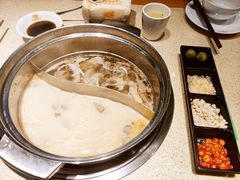 -煲大王猪肚鸡·椰子鸡火锅(红谷滩万达店)