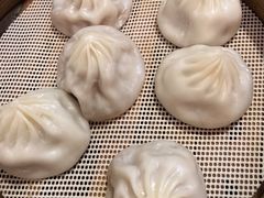 金陵小笼汤包-金原鸭血粉丝汤·汤包·脆皮烤鸭(南京博物院店)