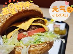 火烤双层牛肉特堡-The Habit Burger Grill 哈比特汉堡(复兴soho店)